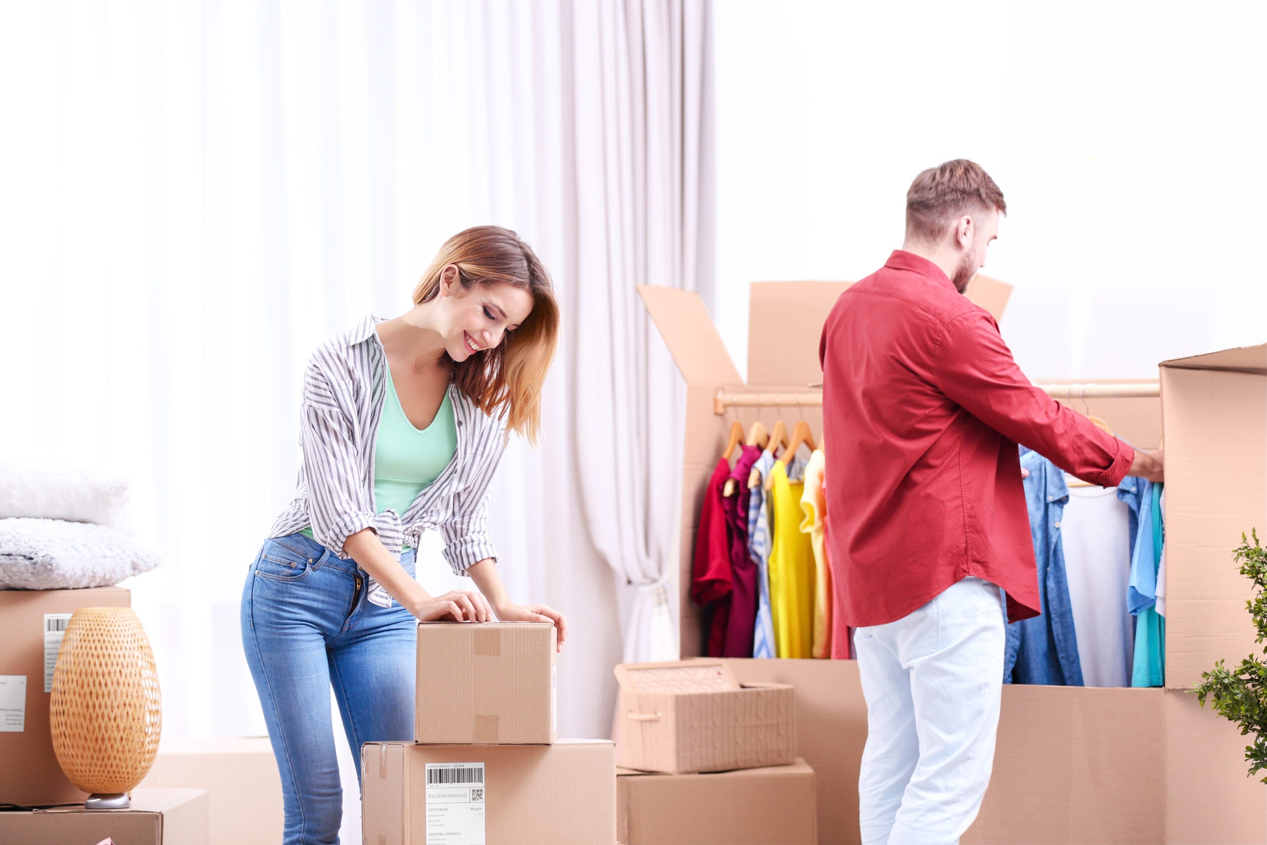 How to pack clothes for move